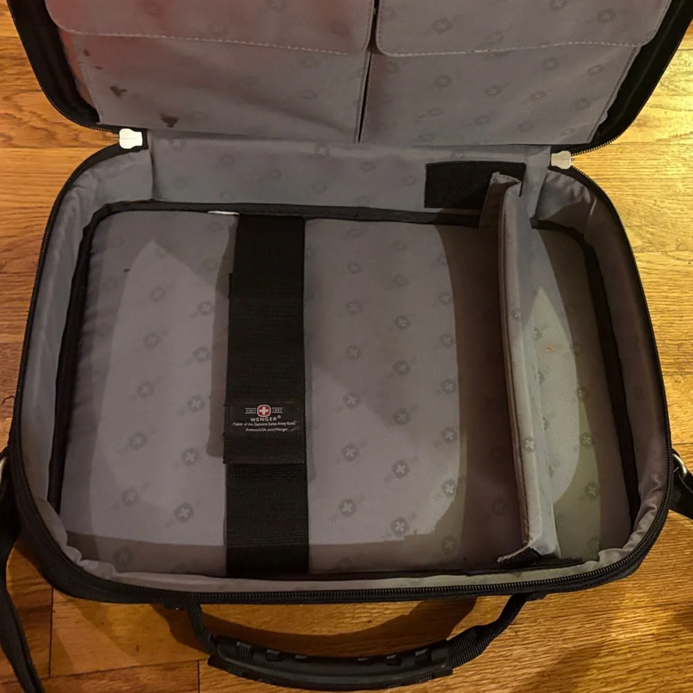 Wenger Legacy 16